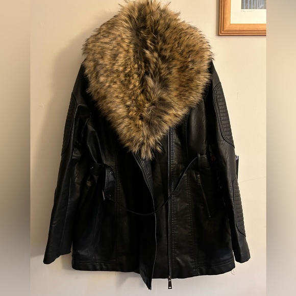 Great Condition - removable Fuzzy Collar Belted Faux Leather Jacket - Picture 3 of 3